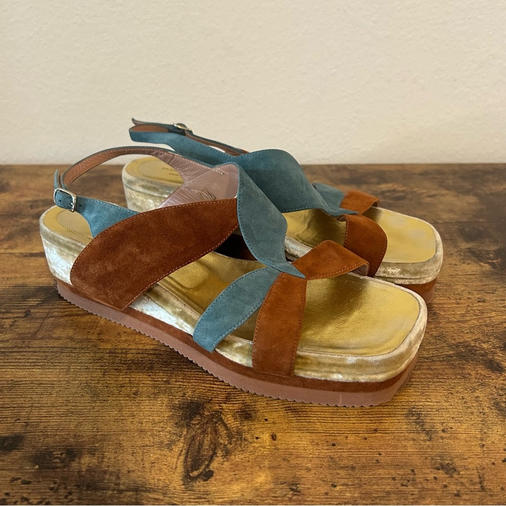 Dries Van Noten Gold / Brown suede slingback wedge heel sandals EU 40 - Picture 2 of 5